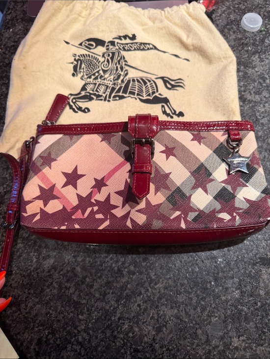 Burberry Handbags - Burberry Burgundy/beige Nova Star-Print Wristlet Clutch